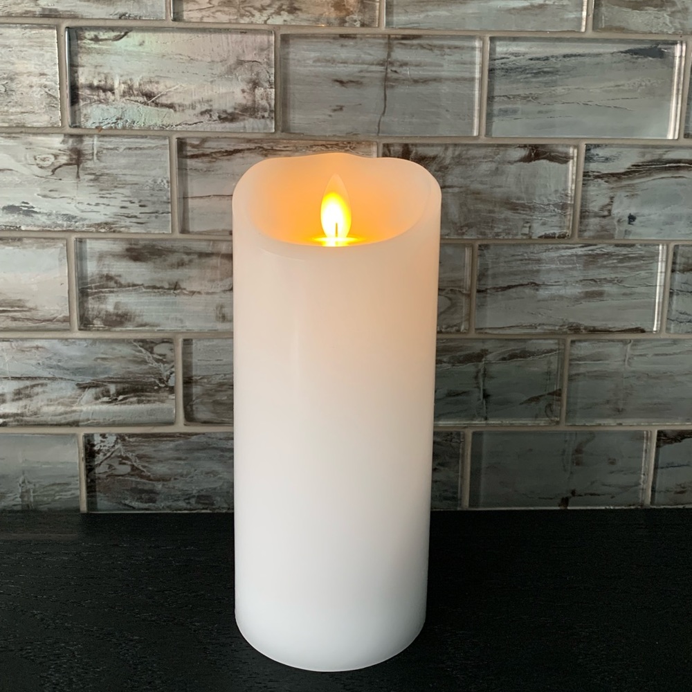 Flameless Candle - Picture 2 of 6